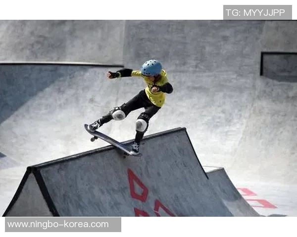 重庆滑板队与西安滑板队赛后复盘力量对比与技术分析